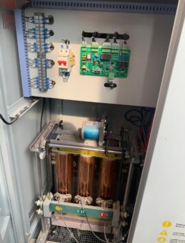 5kVA - 1000kVA Single and Three phase AVR 3